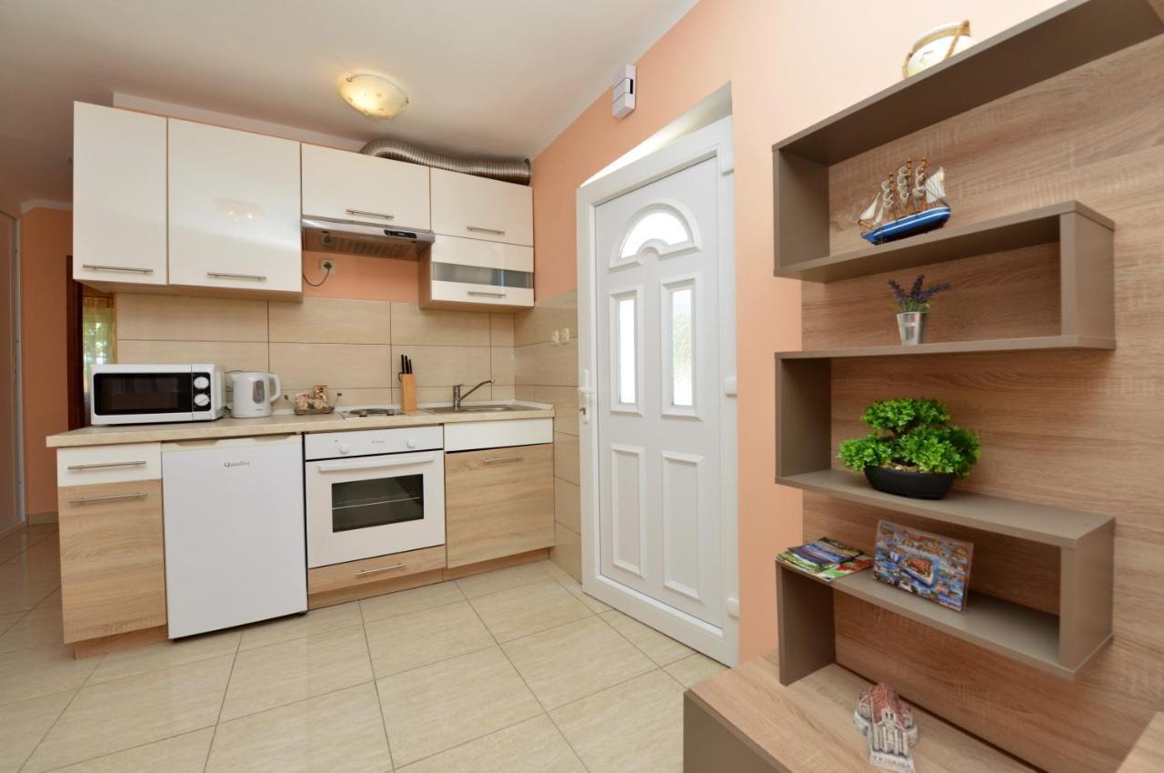 Apartment Kokic Pridraga Экстерьер фото