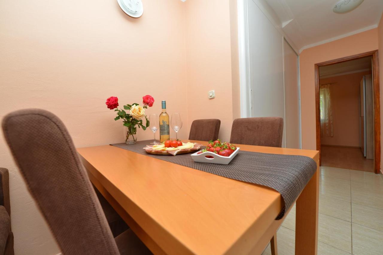 Apartment Kokic Pridraga Экстерьер фото